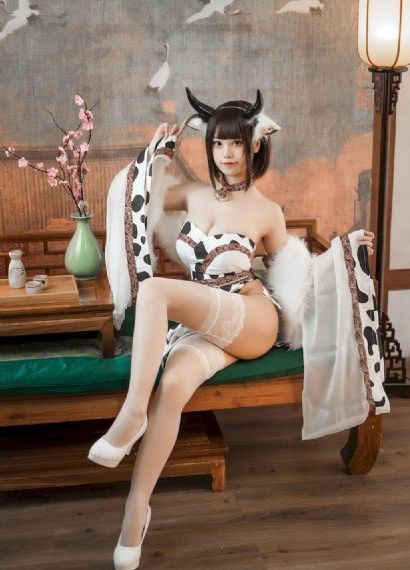 《隔壁女邻居》免费观看_1080在线观看高清